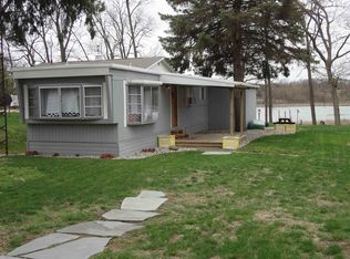 4555 W Orland Rd, Angola, IN 46703