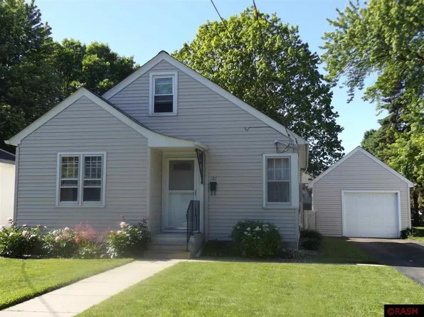 121 Belleview Ave, Mankato, MN 56001