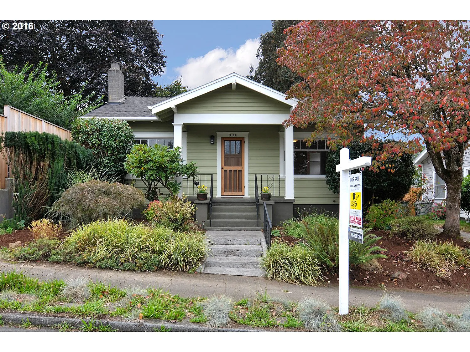 4104 SE Cora St photo 1