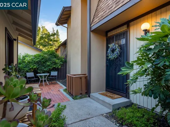 1989 Countrywood Ct, Walnut Creek, CA 94598