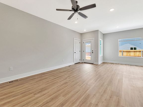 3rd image of 1140 N Joye St #1