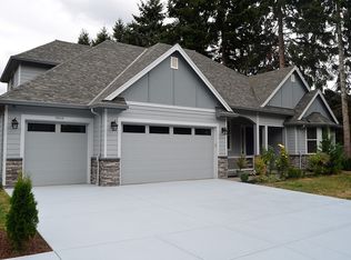 15113 NE 2nd Ave, Vancouver, WA 98685