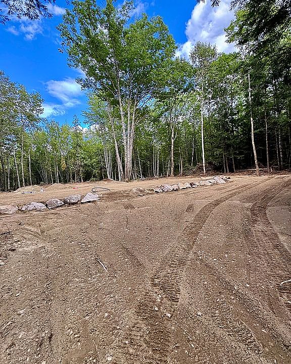 1st image of 1375 Moody Mountain Rd