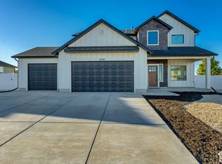 3795 W 825 N, Clearfield, UT 84015