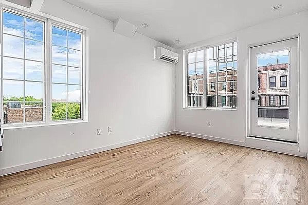 1st image of 1705 Carroll St #5F