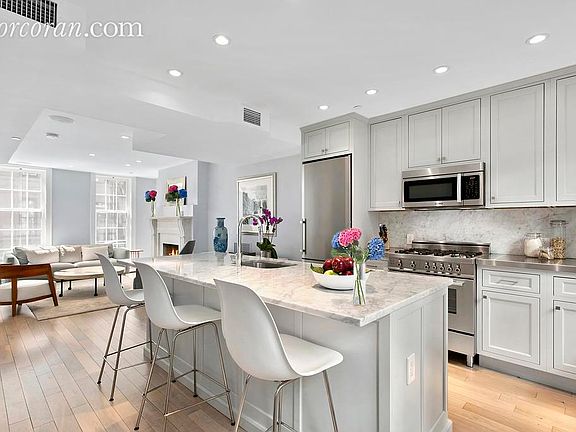 3rd image of 84 Bedford St APT 1N
