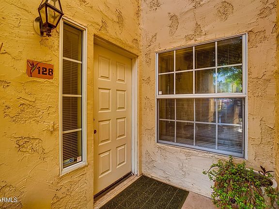 4th image of 1333 E Morten Ave Unit 128