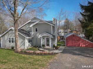 28 Davis Rd, New Hartford, CT 06057