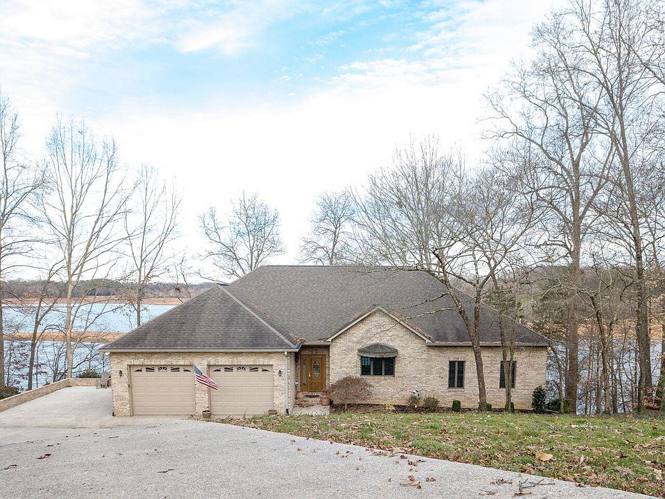 1st image of 72 Woodmont Dr