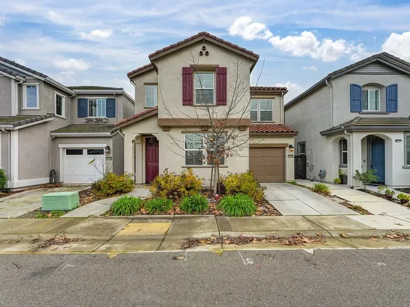 10904 Arrington Dr, Rancho Cordova, CA 95670