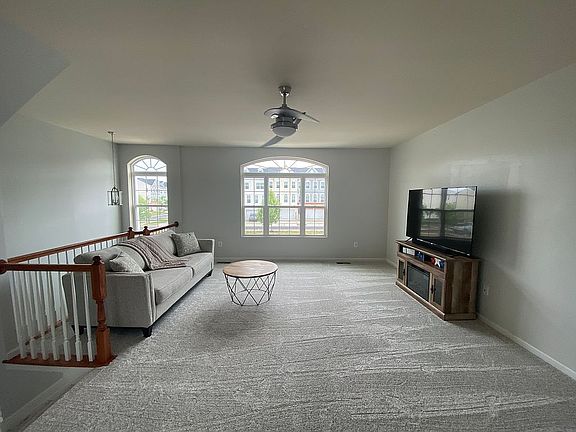 4th image of 20586 Charlotte Blvd S