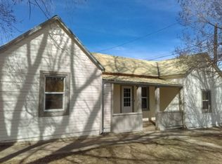 324 Parsons Ave, Raton, NM 87740