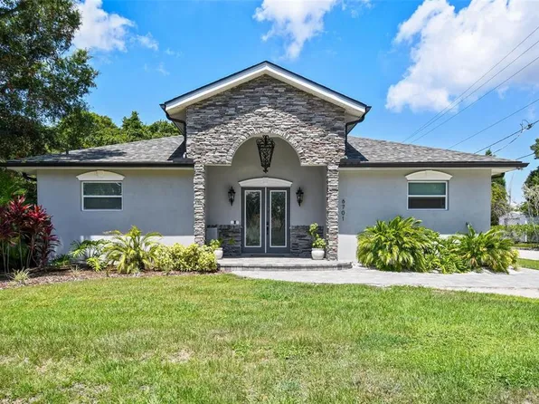 6701 S Himes Ave, Tampa, FL 33611