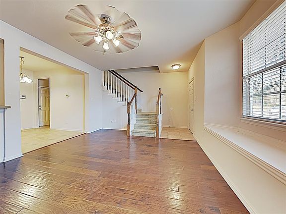 2nd image of 3060 Peyton Brook Dr