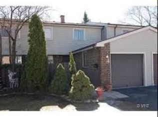 823 Greenbriar Ln, University Park, IL 60484