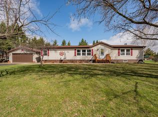 2765 Fraser St, Grand Rapids, MN 55744