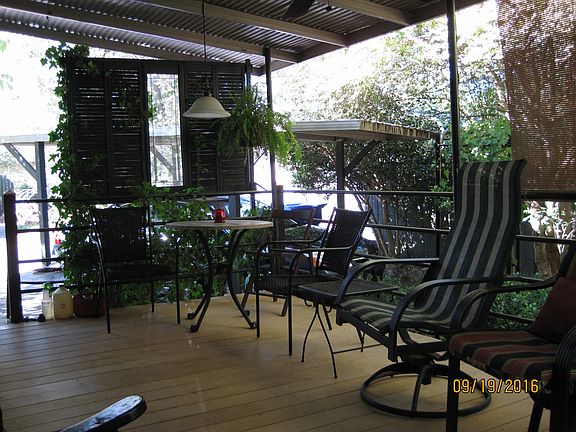 3rd image of 228 Pine Knoll Dr