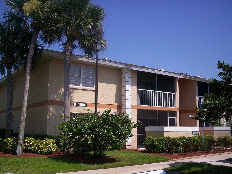 Front of R 1558