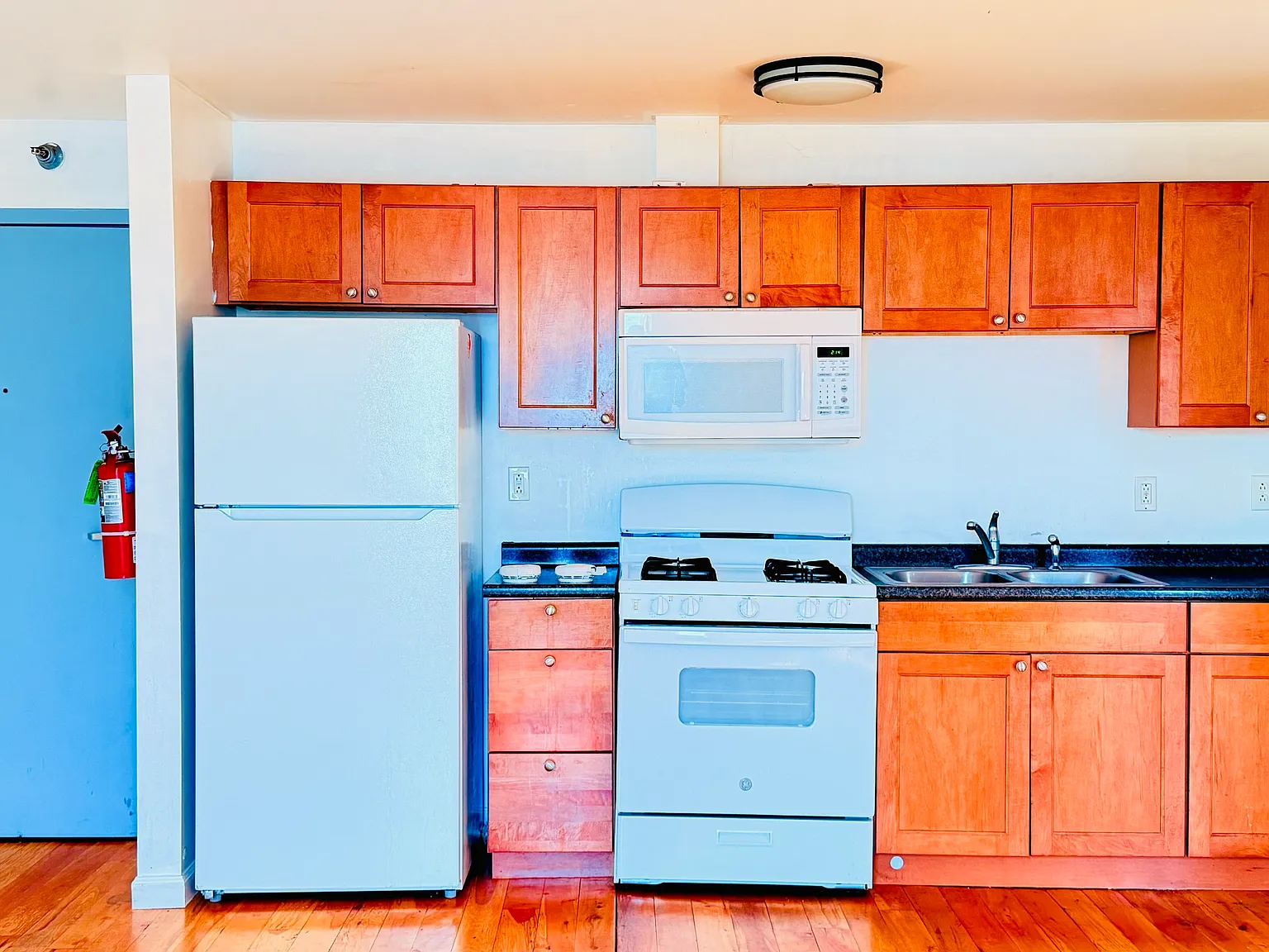 1 bed, $1,800 — Photo 1