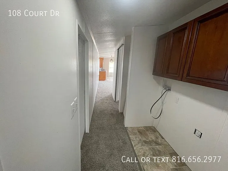 108 Court Dr — Photo 7