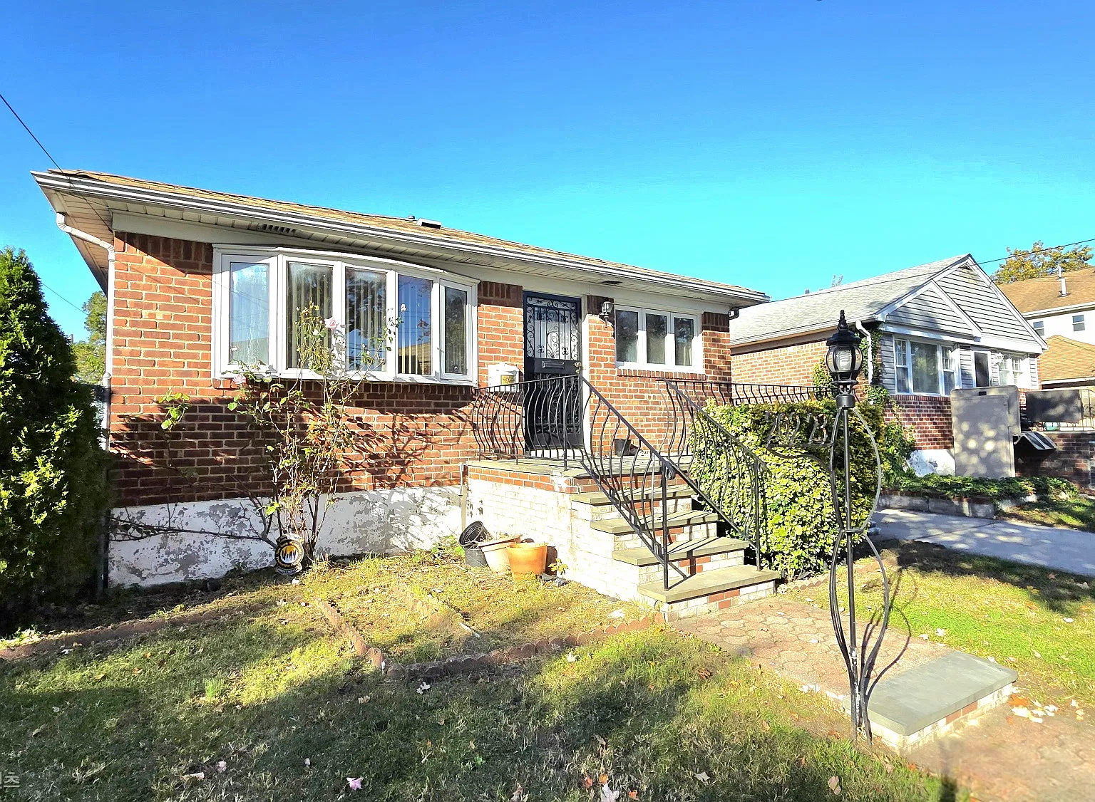 3 bed, 1200 sqft, $3,800 — Photo 3