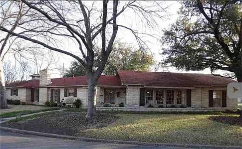 1st image of 3424 Carondolet Blvd