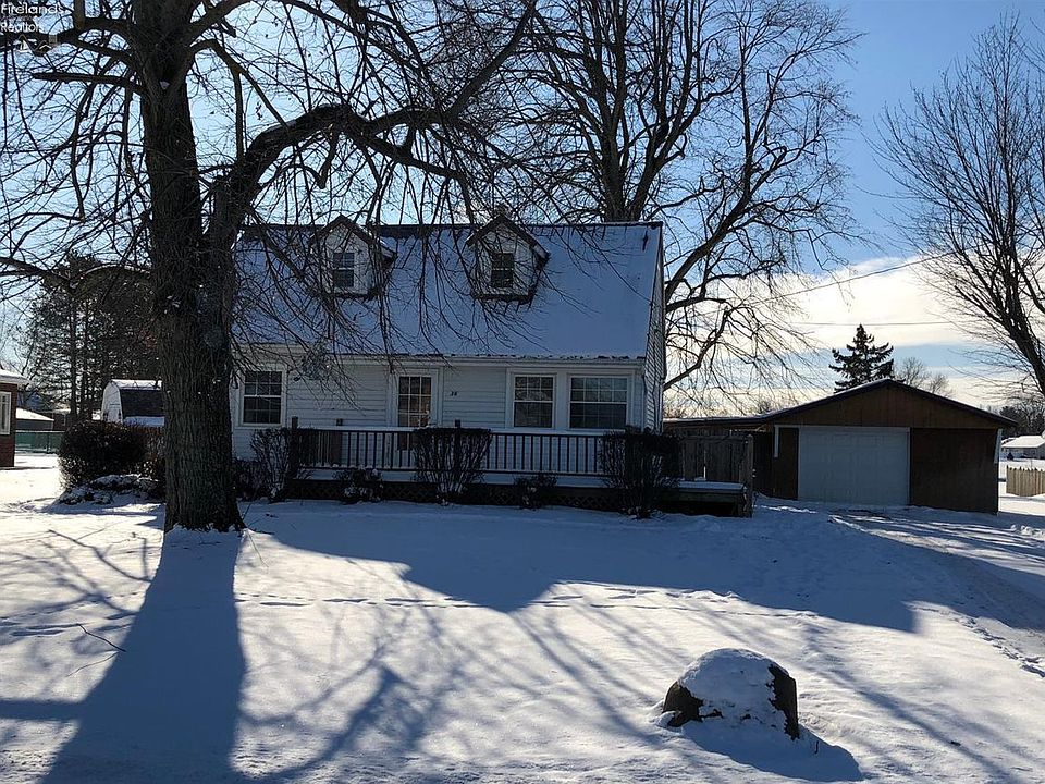 1st image of 36 Orchard St