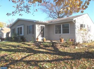 201 Cardinal Ln, Mount Holly, NJ 08060