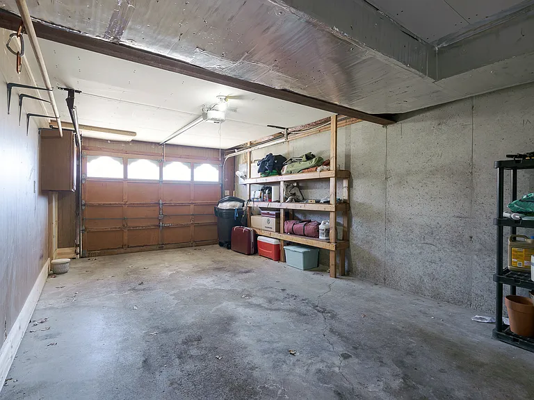 11206 E 71st Dr — Photo 38
