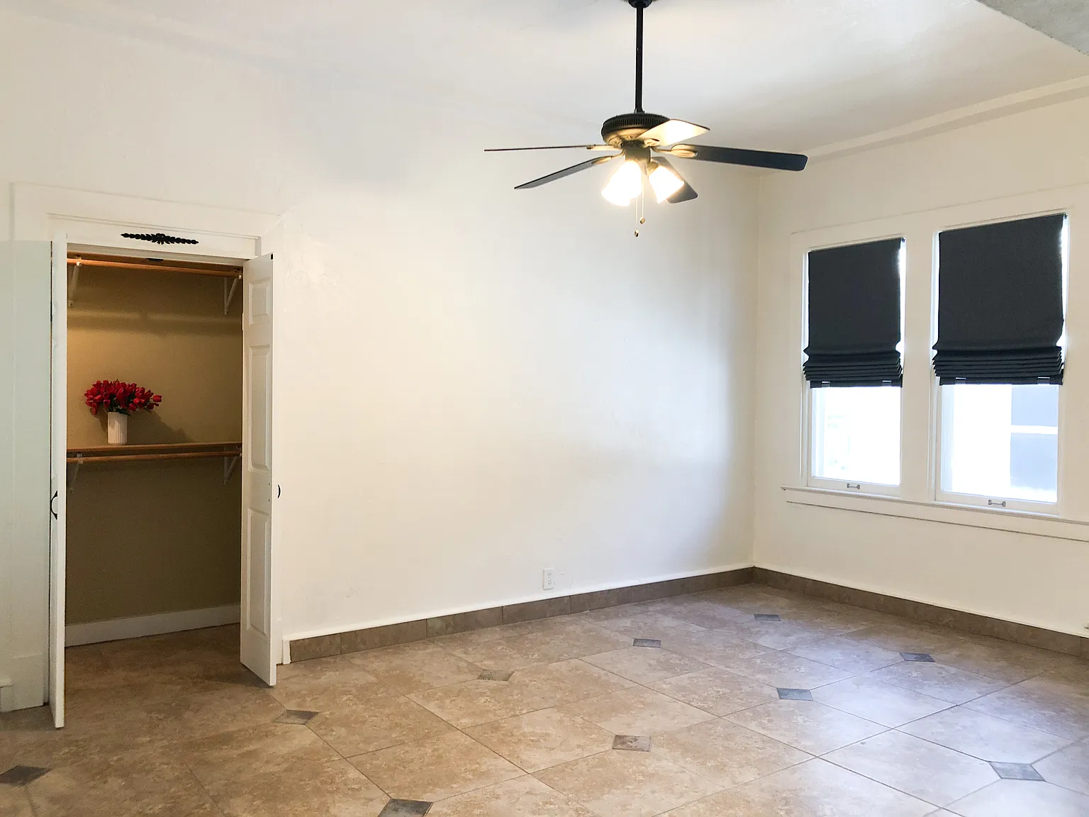 Studio, 550 sqft, $895 — Photo 4