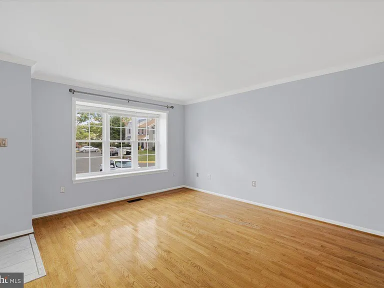 14519 Ravenscar Ct — Photo 6