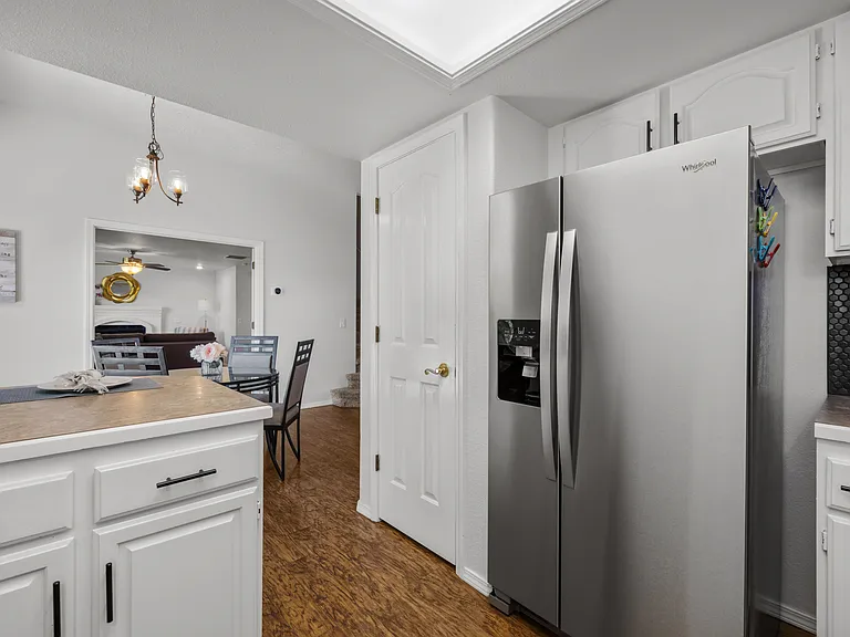 1528 E Falconrim Ct — Photo 24