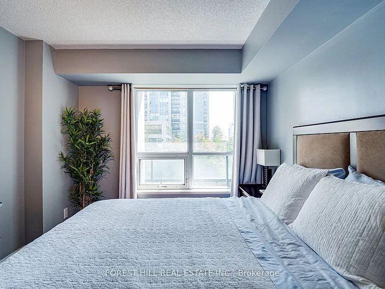 30 N Park Rd #214 — Photo 18