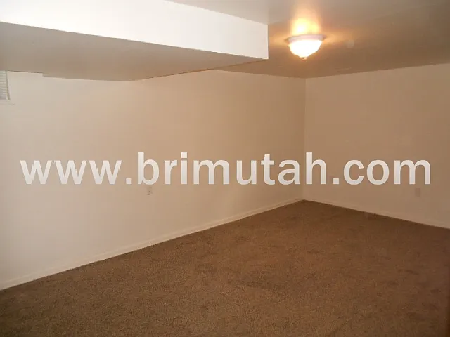 1191 S 1100 E — Photo 5
