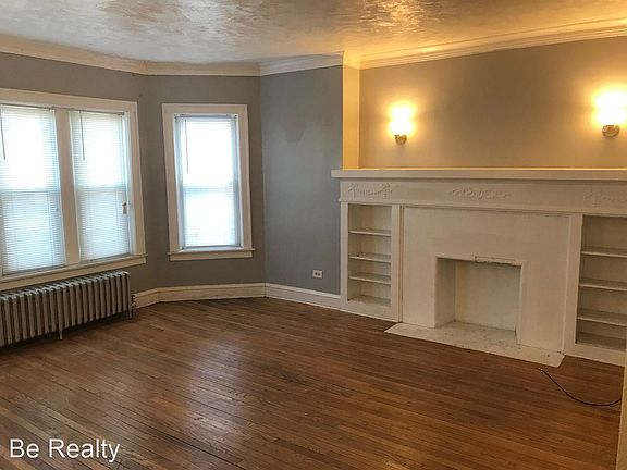 2nd image of 8620 S Ingleside Ave APT 1S