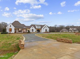 408 Calvary Xing, Brandon, MS 39047