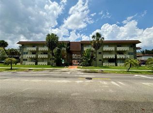 7505 SW 82nd St APT 202, Miami, FL 33143