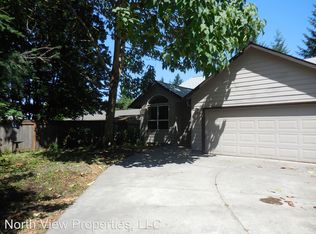 14313 SE Center St, Portland, OR 97236
