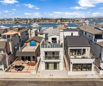 918 W Balboa Blvd #B, Newport Beach, CA, 92661