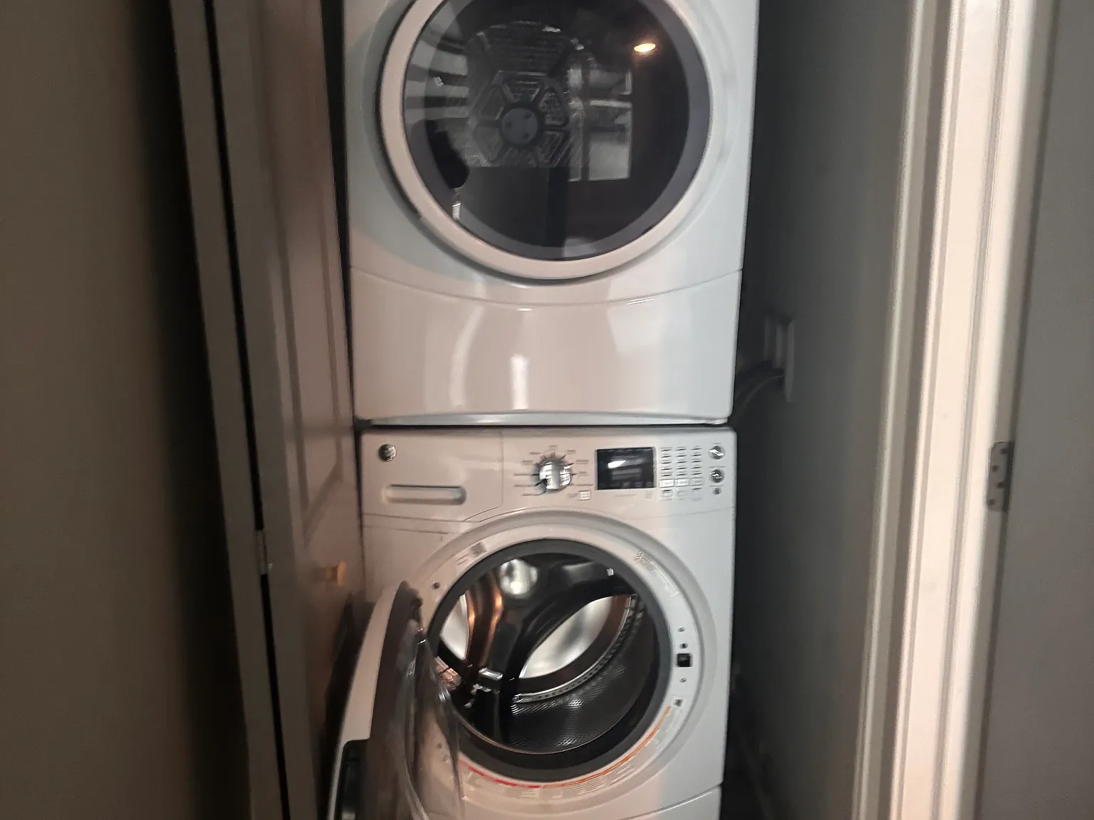 2 bed, 1118 sqft, $1,795 — Photo 4