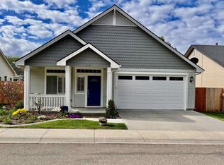 2905 E Pine Hollow Ln, Eagle, ID 83616