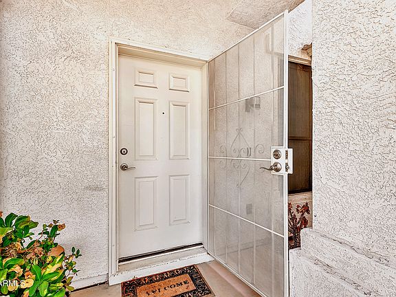 4th image of 2513 S LORENA Avenue