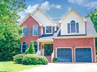 5301 Weblin Farm Rd, Virginia Beach, VA 23455