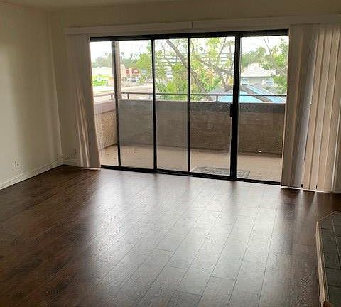 4th image of 4807 E Pacific Coast Hwy APT 303
