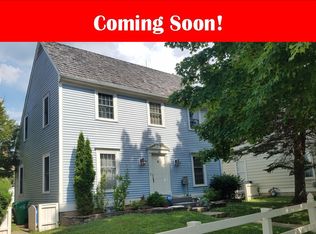 104 Linden Hall Ln, Gaithersburg, MD 20877
