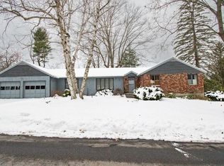 554 N Adams St, Manchester, NH 03104