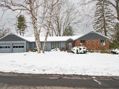 554 N Adams Street, Manchester, NH, 03104