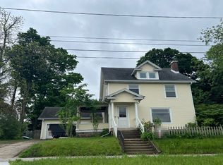 316 E Harris St, Charlotte, MI 48813