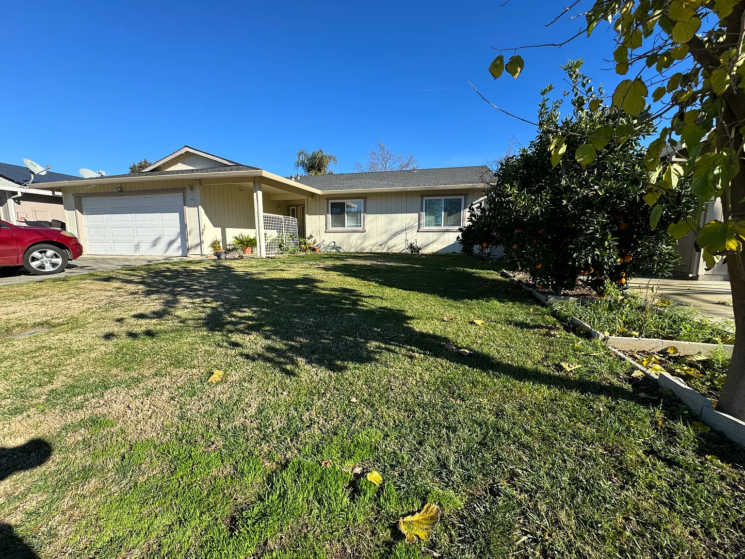3 bed, 1452 sqft, $2,650 — Photo 1