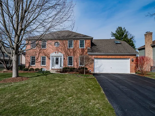 2345 Kalamazoo Dr, Naperville, IL 60565
